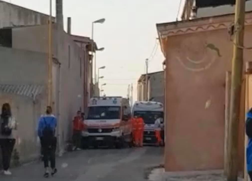 Uccide la moglie a coltellate durante un litigio: drammatico femminicidio a Serramanna