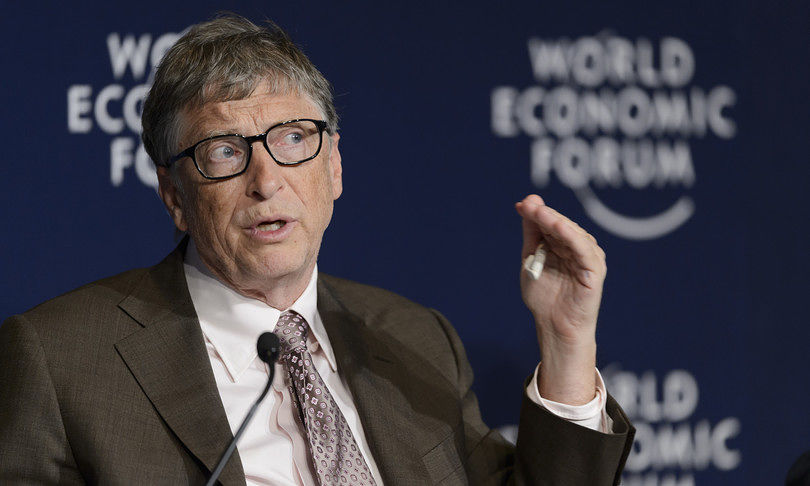 Coronavirus, Bill Gates insiste: “Puntiamo al miliardo di dosi di vaccino all’anno”