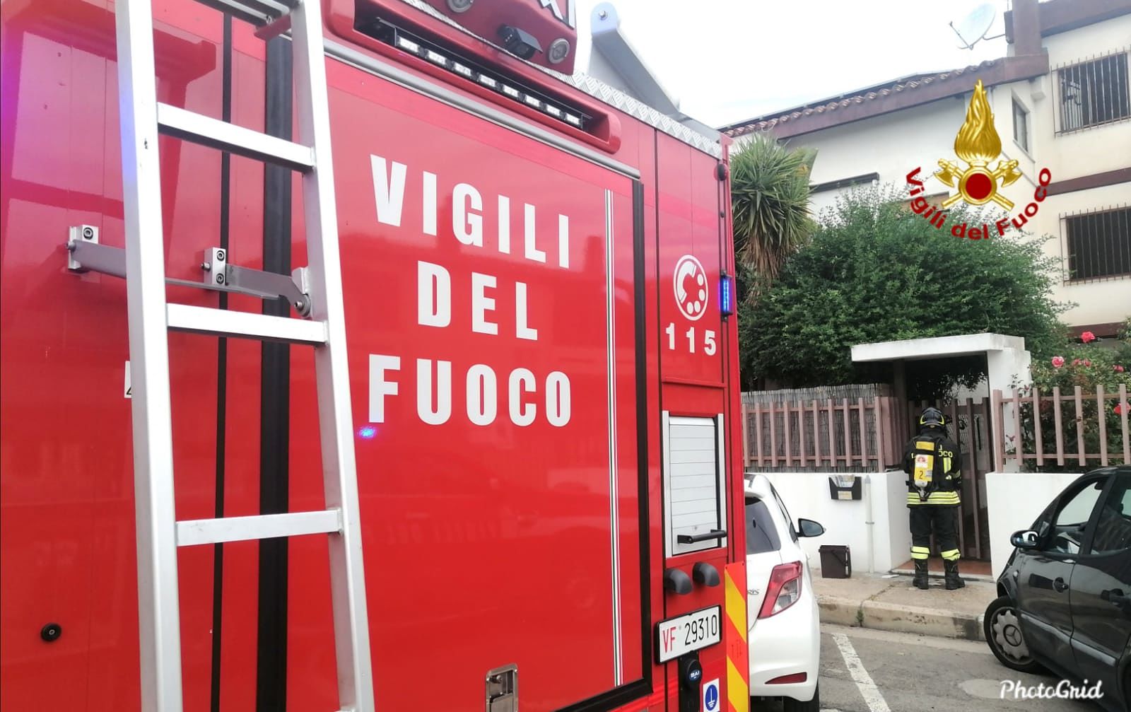 Quartu, attimi di paura in via Salieri: fiamme nel salotto di un appartamento