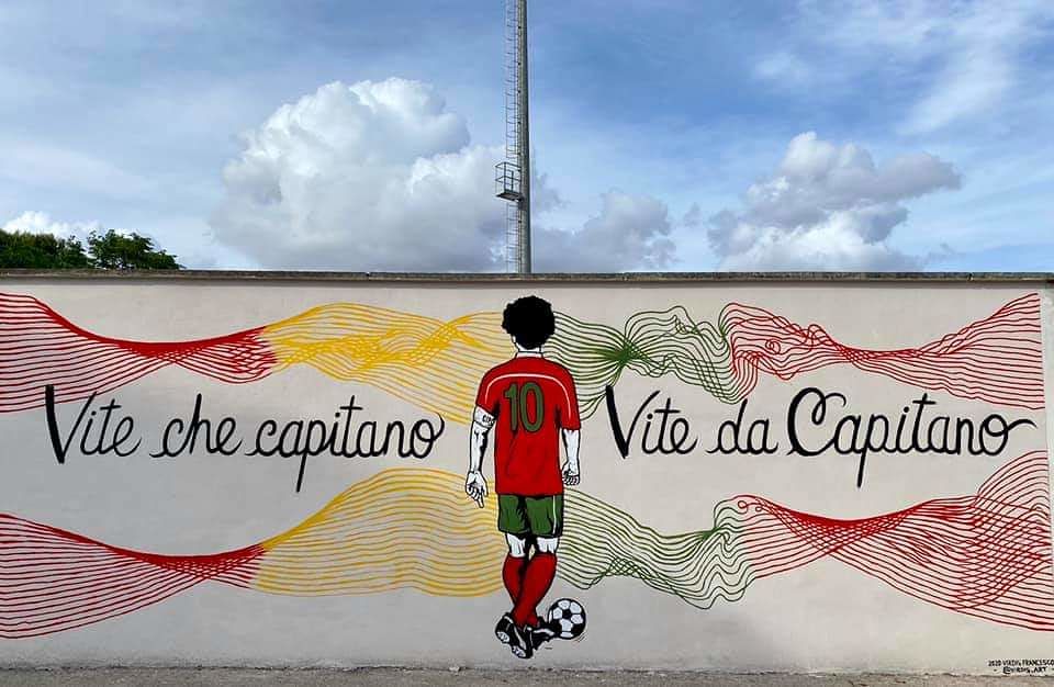 Serramanna, un murale per ricordare il giovane calciatore Gabriele Cipolla