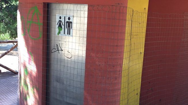 Cagliari, ok ai bagni pubblici in centro: in arrivo anche le docce gratuite per i bisognosi