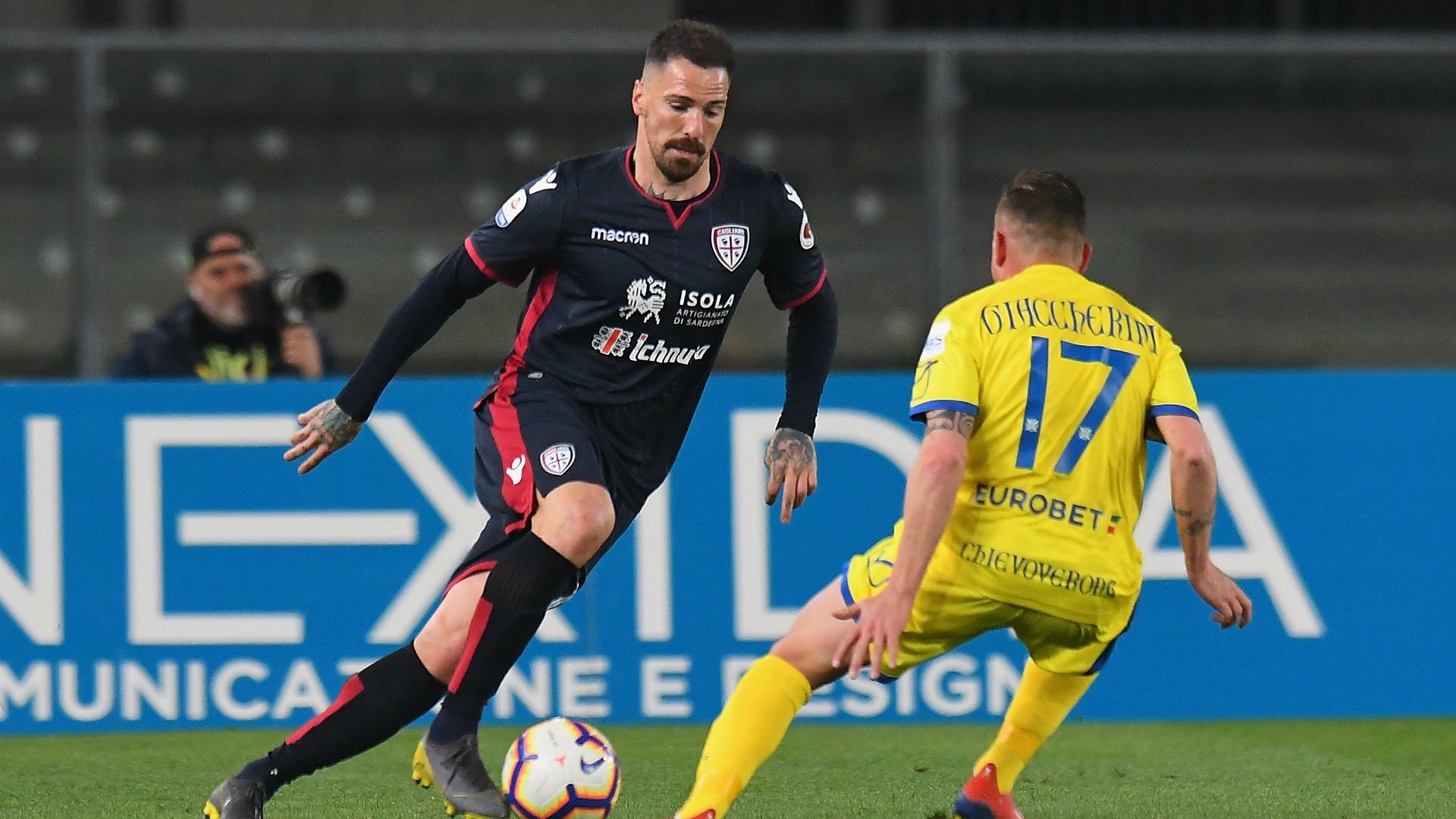 Il Cagliari perde pezzi, Olsen e Cacciatore non rinnovano: anche Cigarini in bilico