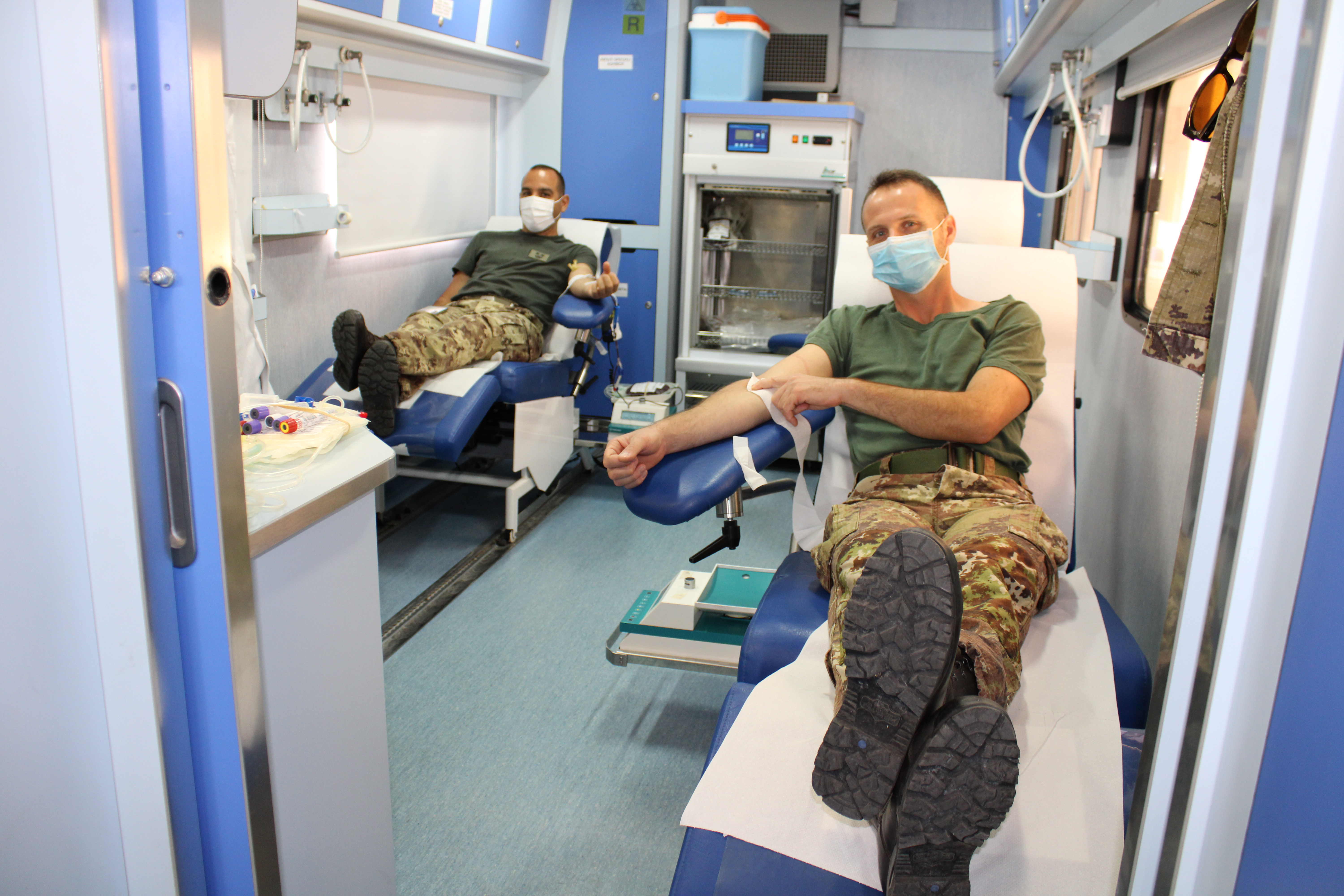 Cagliari, il grande cuore dell’Esercito: oggi giornata di donazione, raccolte 27 sacche di sangue