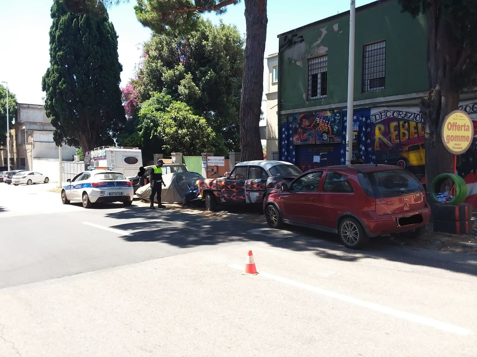 Cagliari, brutto schianto in viale Elmas: due feriti trasportati all’ospedale