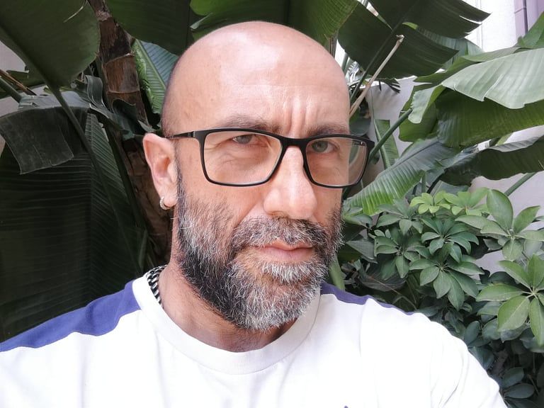 Cagliari, guerra sui tavolini alla Marina: “Abbiamo anche messo i vigilantes, fateci lavorare”
