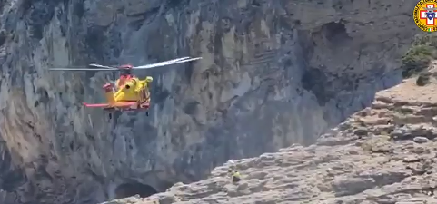 Baunei, colta da malore a Cala Biriala: interviene l’elisoccorso – VIDEO