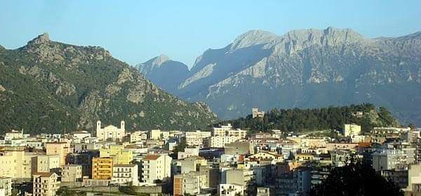 Risalgono i contagi anche a Nuoro: 8 i positivi al coronavirus