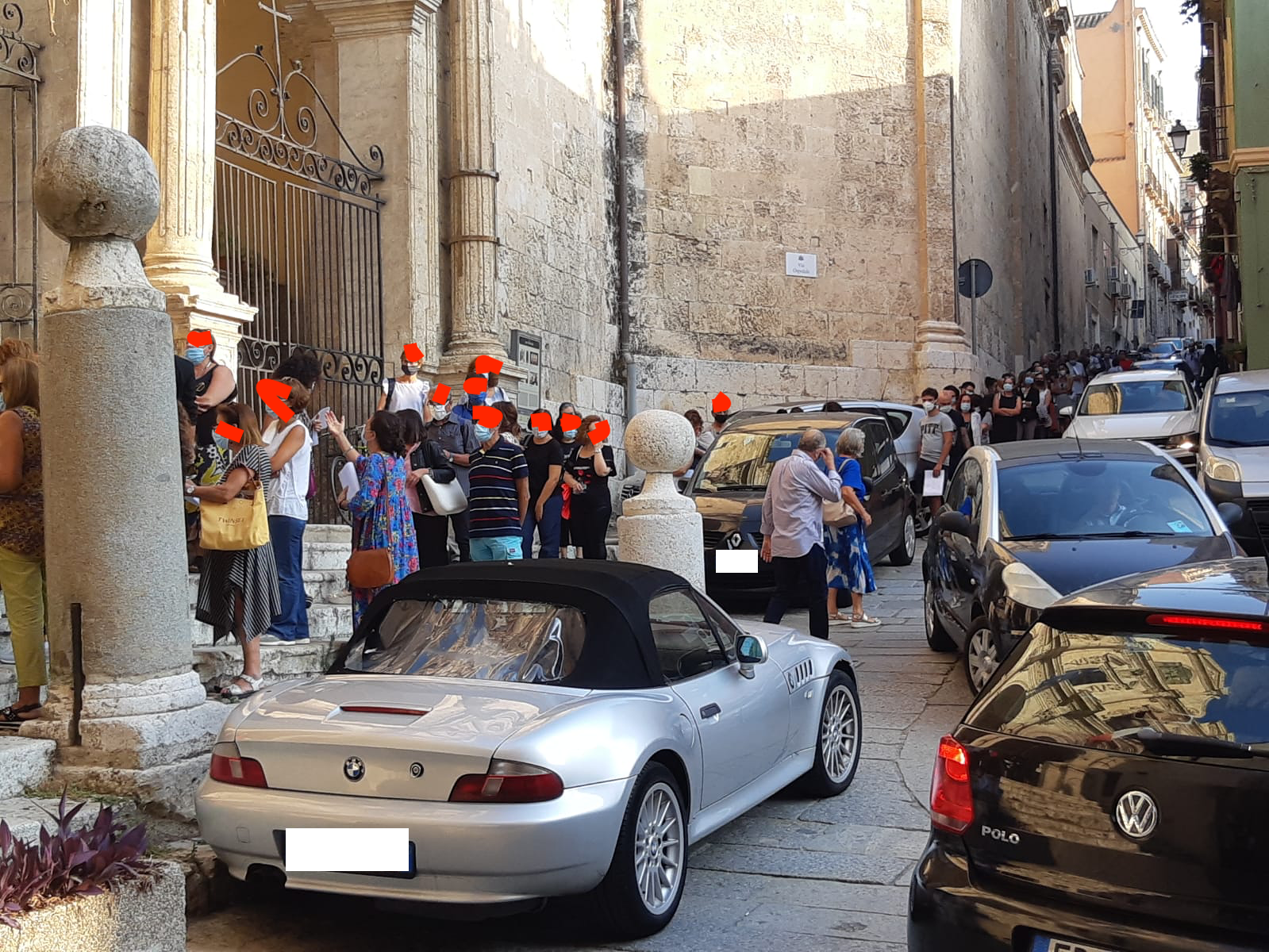 Effetto Solinas a Cagliari: ospedale militare preso d’assalto per il test sierologico