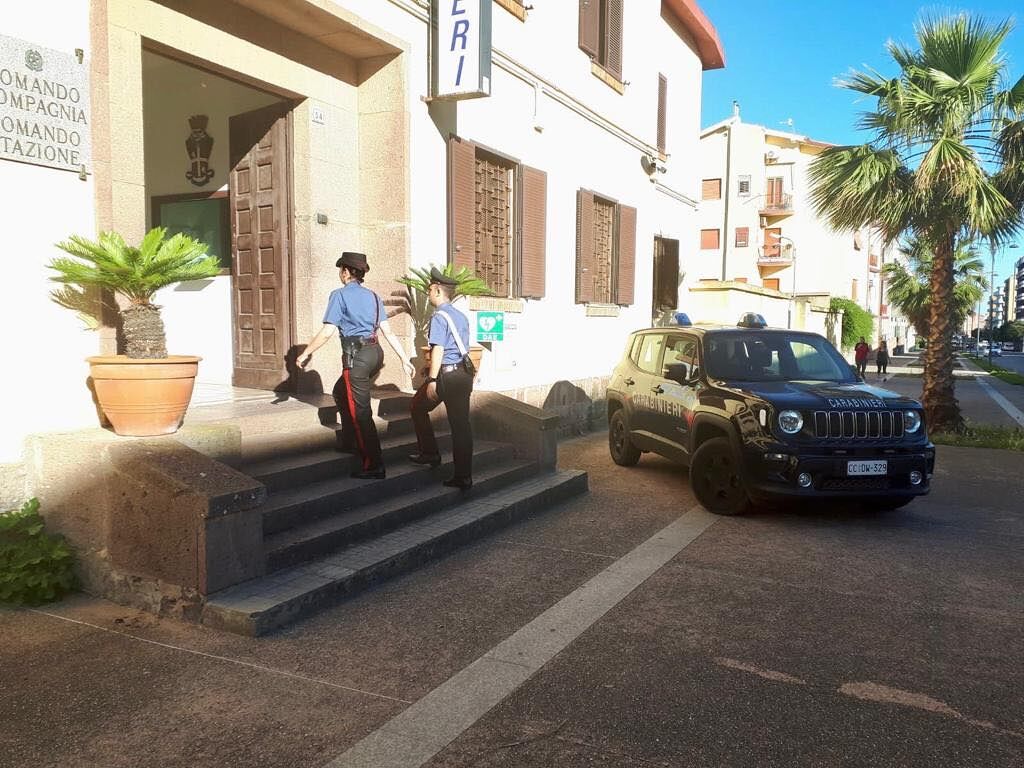 Carbonia, 17enne si allontana nella notte da casa: ritrovata grazie a una foto sui social