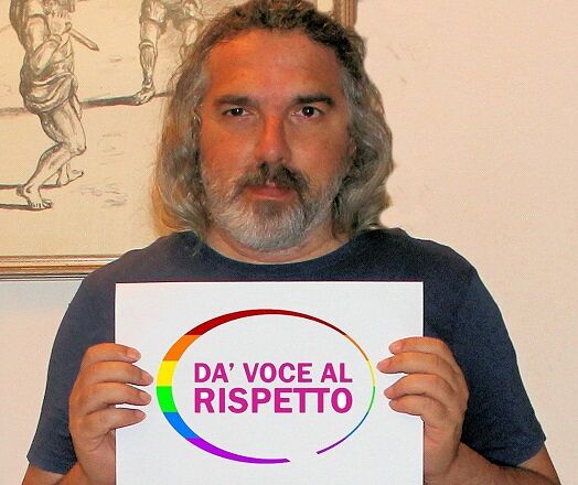 Denunciava il caos rifiuti e i tagli degli alberi a Cagliari, chiusa la pagina Facebook del blogger Valerio Piga