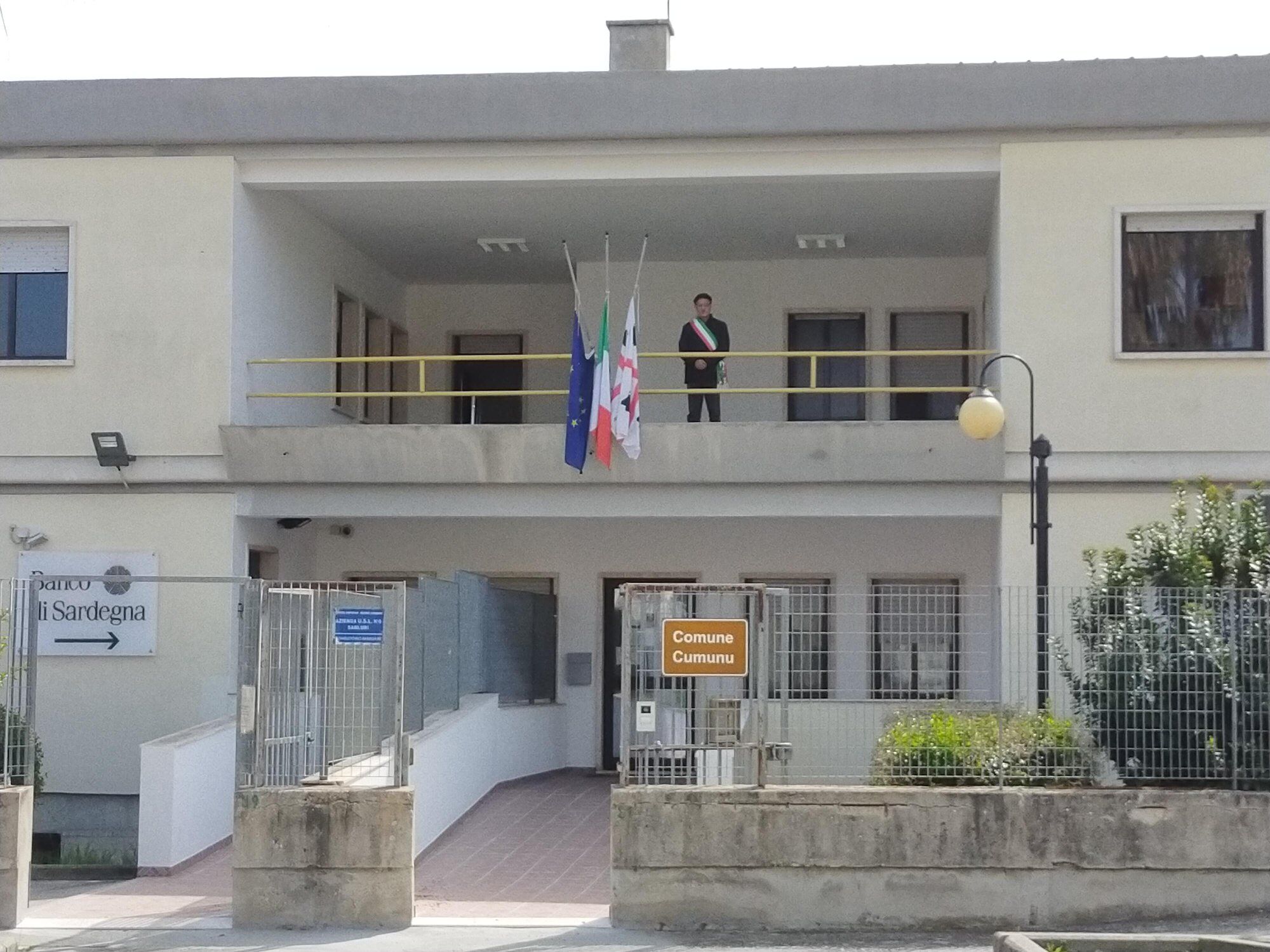 Salgono i contagi a Villamar, il Sindaco pronto a chiudere scuole e locali alle 20