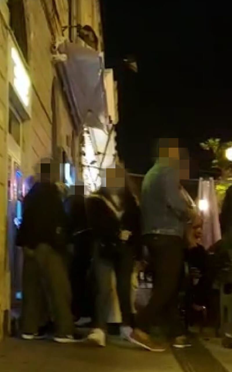 Sassari, la polizia locale sanziona 28 persone senza mascherina
