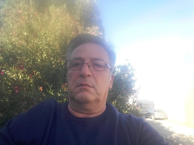 Giancarlo, “caddozzone” di Cagliari: “Sagre ferme e discoteche chiuse, dove sono gli aiuti del Governo?”