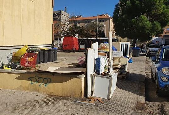 Cagliari, Guarracino: “Nessuna discarica. In via Timavo ingombranti prenotati in attesa di ritiro”