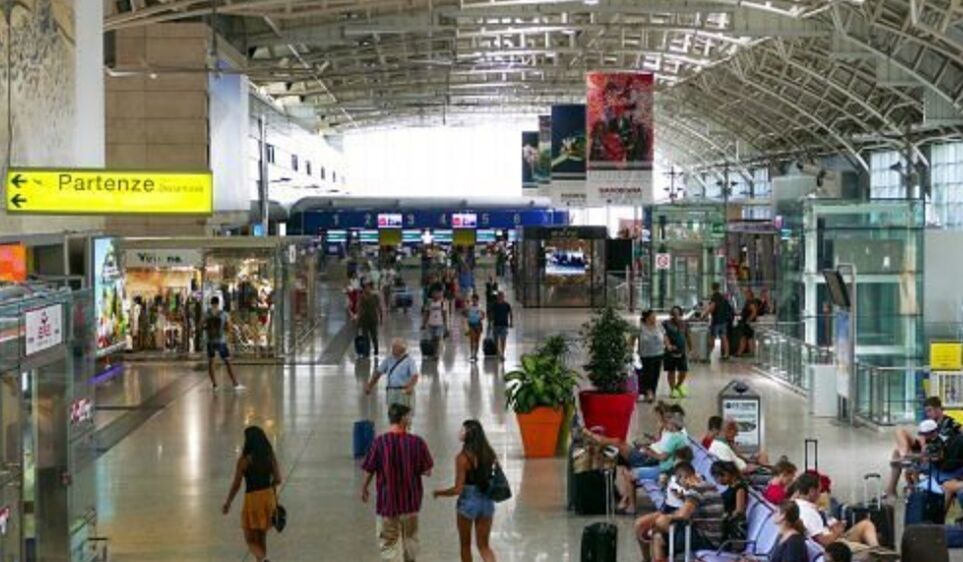 Voli cancellati, ore di apprensione per i sardi che risiedono in Gran Bretagna