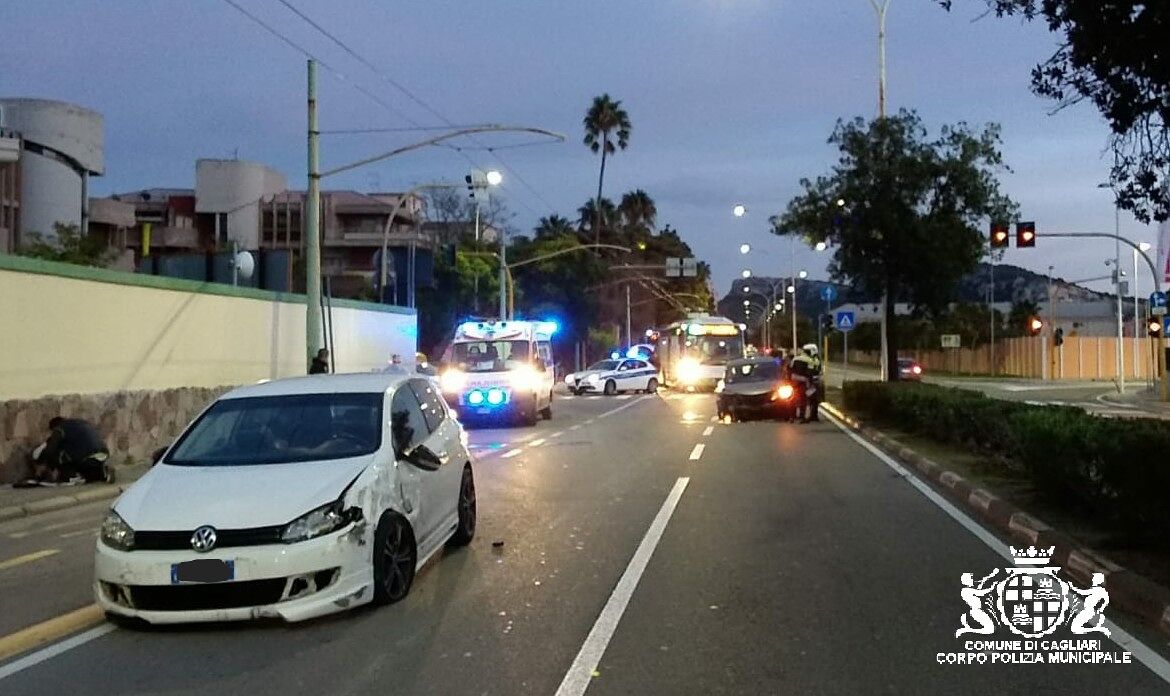 Cagliari, positivo all’alcoltest sfreccia a forte velocità e semina il panico in viale Poetto