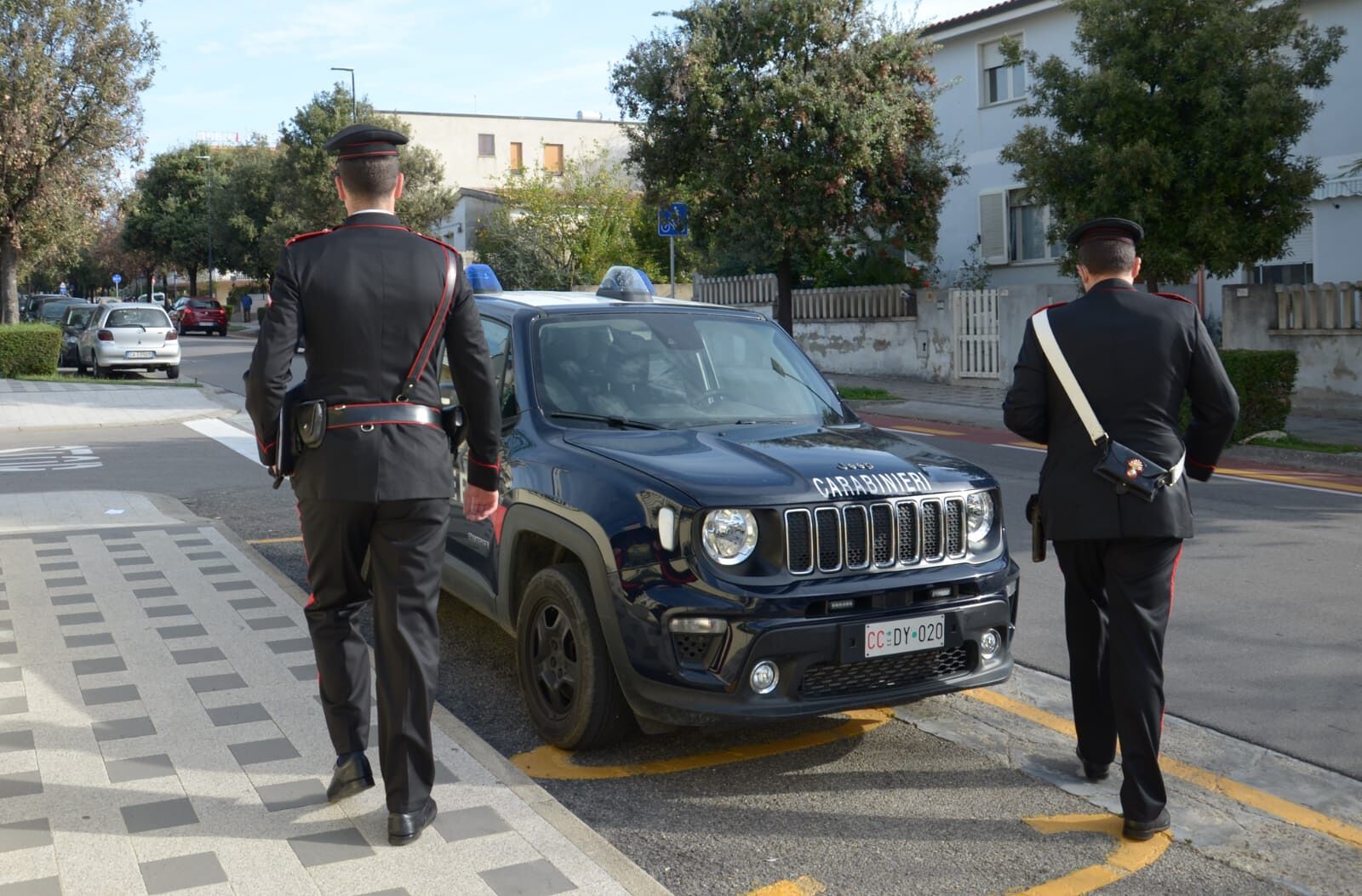 Castiadas, positiva al tampone si rende irreperibile e parte per la Francia: denunciata