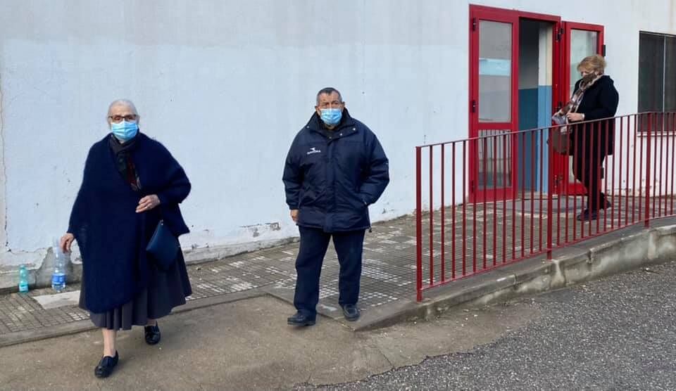 Lotta al covid, il bell’esempio da Tortolì: coppia di 80enni alla campagna screening