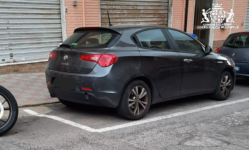 Cagliari, investita sulle strisce in viale Trieste: rintracciato dalla polizia locale il pirata della strada