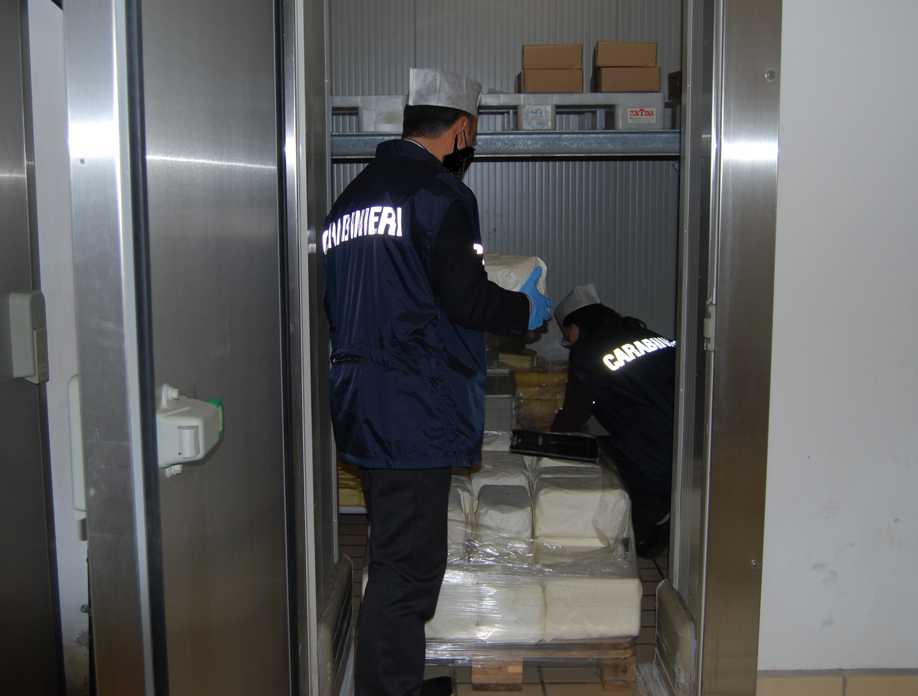 Muffe, residui non rimossi e mancata tracciabilità dei prodotti: i Nas sequestrano formaggi per 30mila euro nel Cagliaritano
