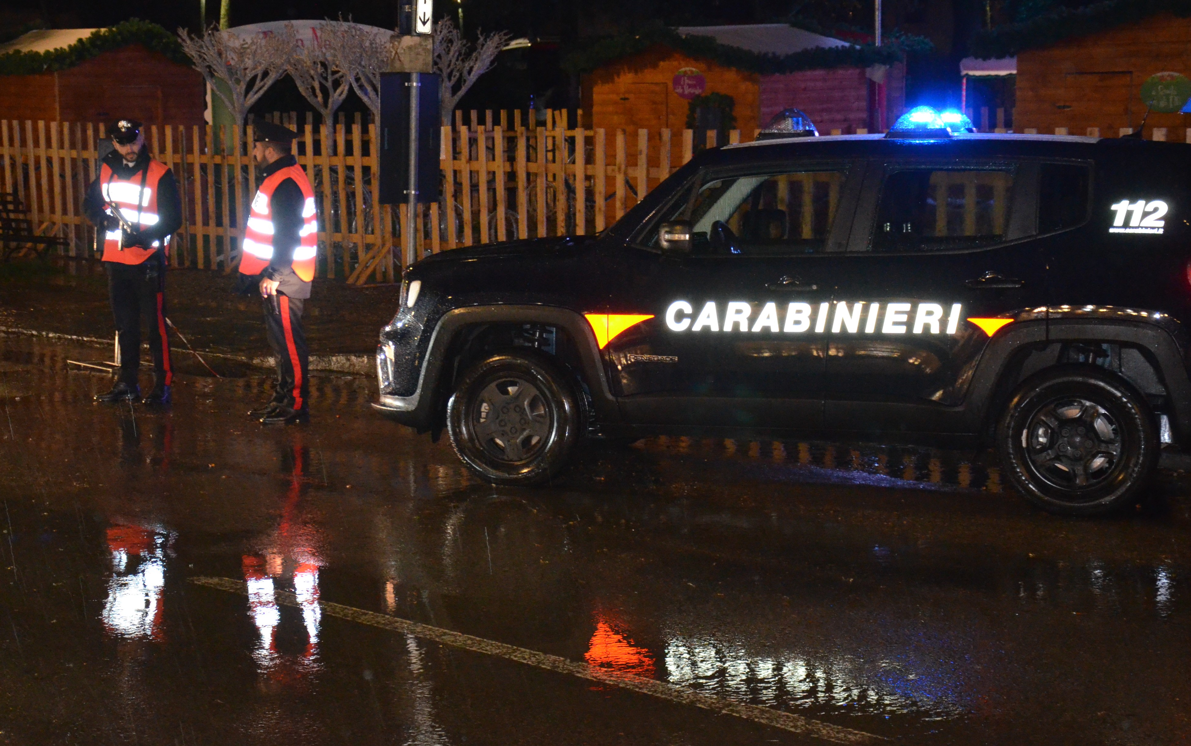 A mezzanotte in strada a festeggiare, ma gli “amici” di Facebook li tradiscono: sanzionati 4 giovani a Villacidro