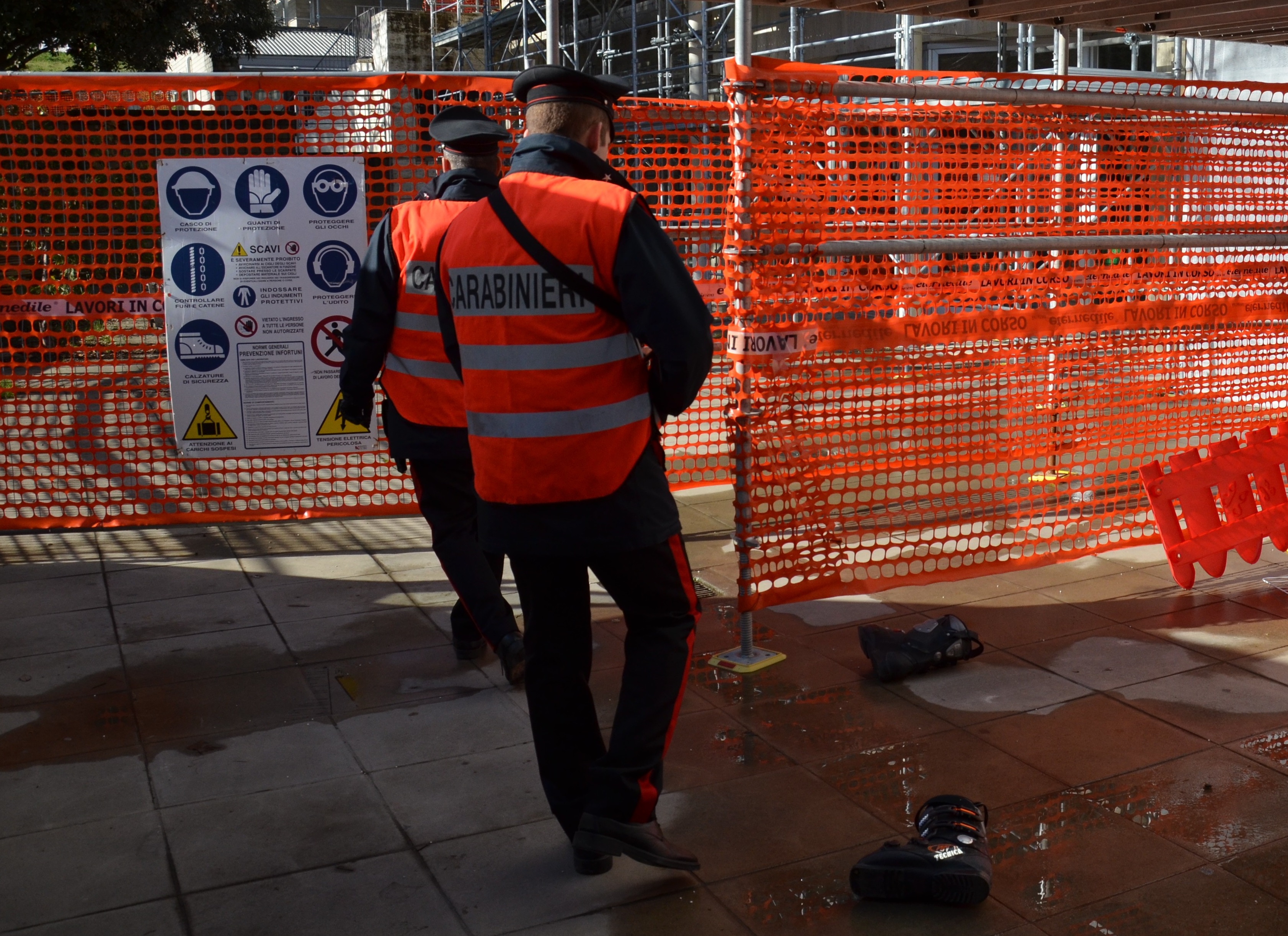 Senorbì, ruba un marsupio da un cantiere edile: il ladro incastrato dalle telecamere