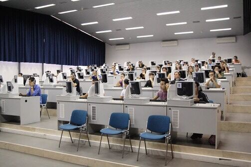 Il Centro Linguistico dell’Università di Cagliari seleziona esperti e collaboratori
