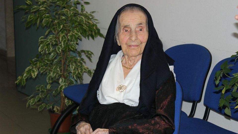 Gergei, guarisce dal Covid a 105 anni: “Dopo due guerre ha superato anche questa”