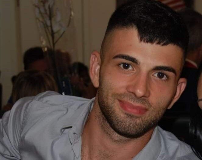 Mattia, pizzaiolo di Quartu, a Radio Casteddu: “Fermo da tre mesi e senza cassa integrazione”