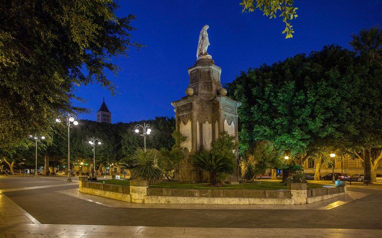 Cagliari, la grande novità: “Il cinema all’aperto in piazza del Carmine”