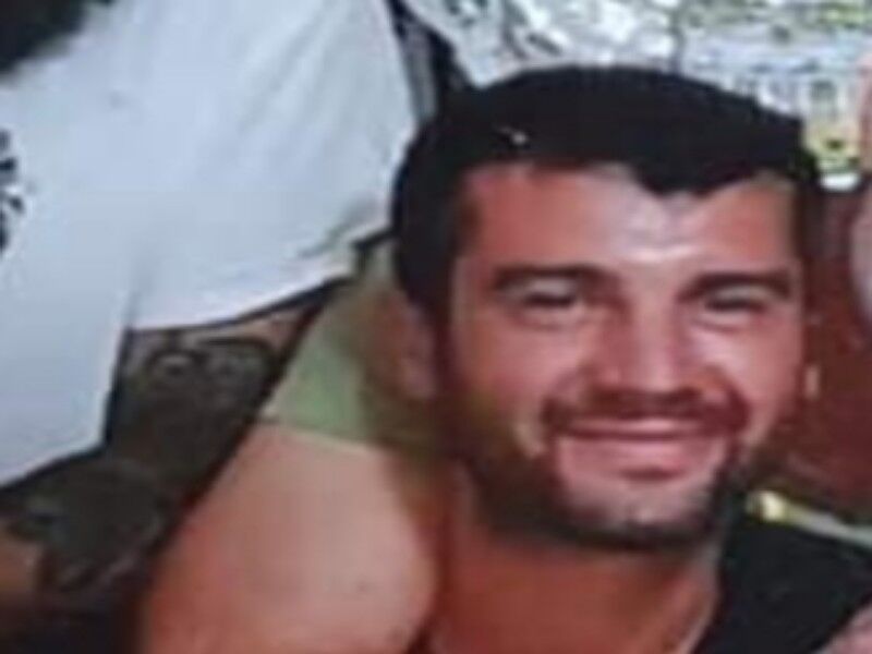 Pula dice addio a Roberto Sanna, il malato di Sla che sceglie l’eutanasia commuove la Sardegna