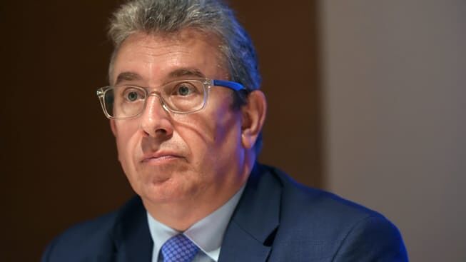 Giuseppe Cucca (Italia Viva): “Controlli inadeguati agli arrivi in Sardegna, ecco come siamo finiti in arancione”