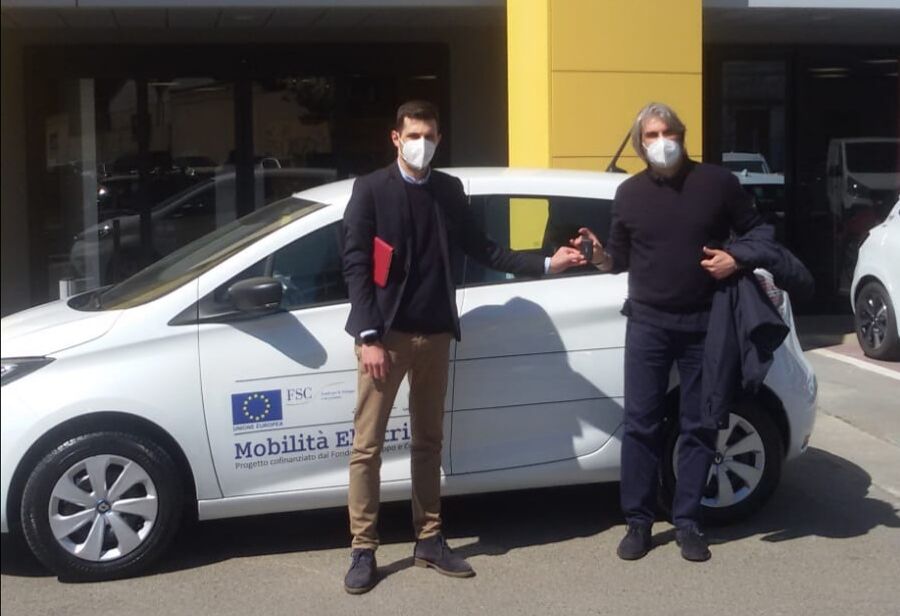 Monserrato sempre più green: arriva la prima auto elettrica