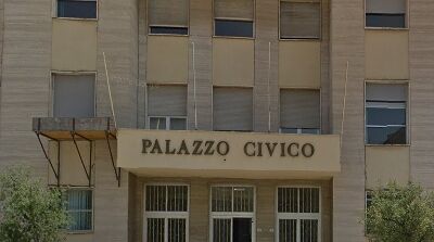 Nuoro, un caso Covid tra i dipendenti dei servizi sociali del Comune: uffici chiusi