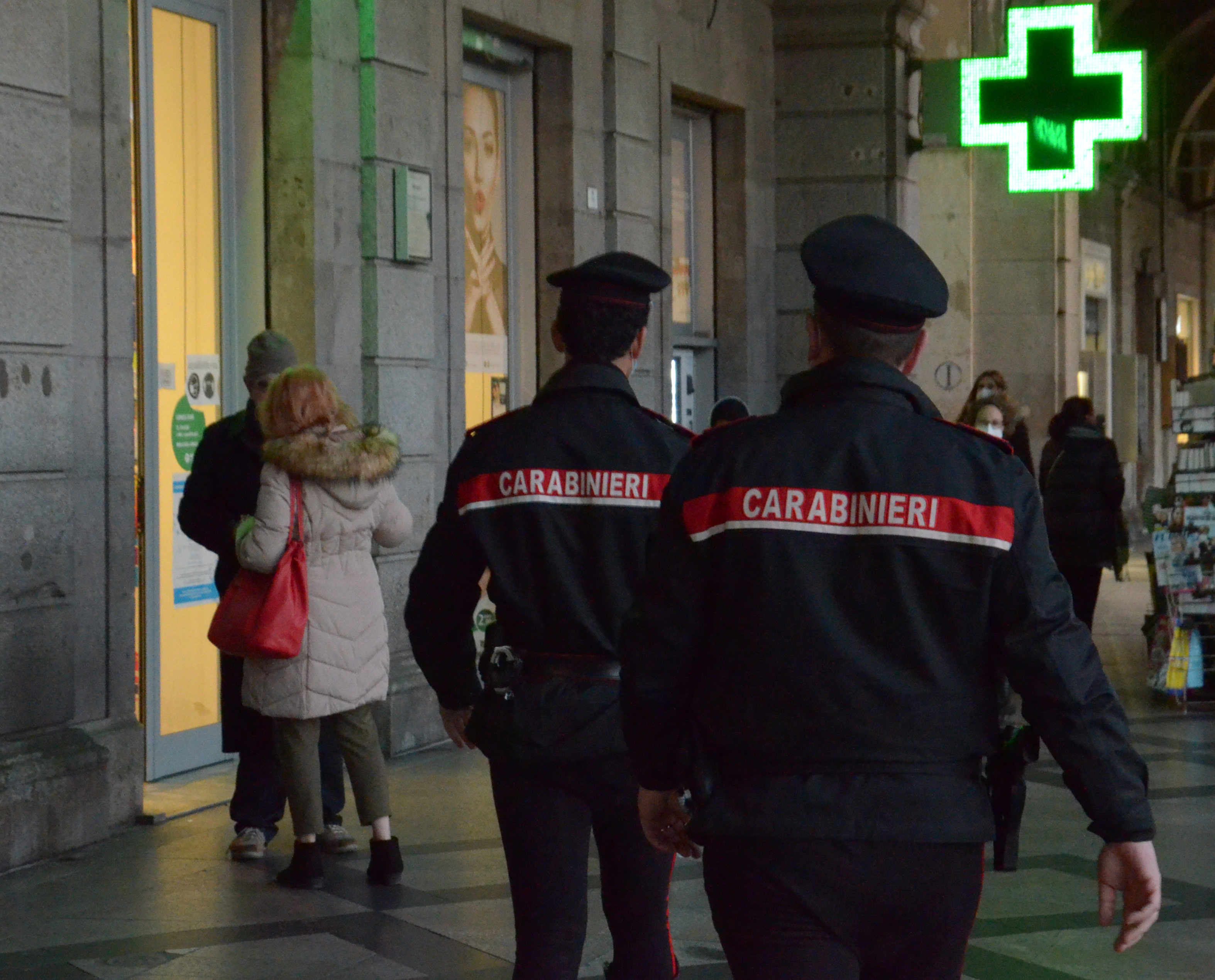 Si allontanano dalla casa famiglia, due minori rintracciati a Cagliari dai carabinieri: stanno bene
