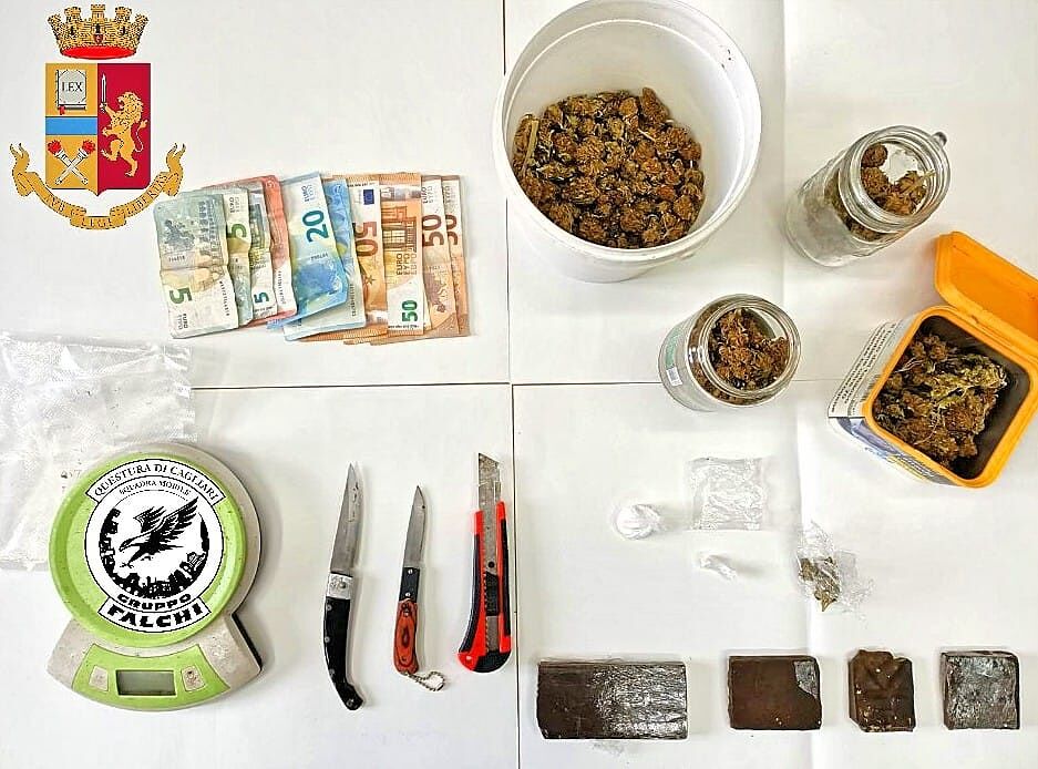Spaccio di marijuana, hashish e cocaina: 47enne in manette a Cagliari