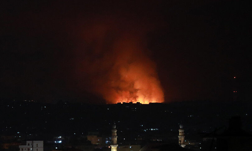 Razzi su Israele, bombe su Gaza: notte di guerra tra morti e feriti