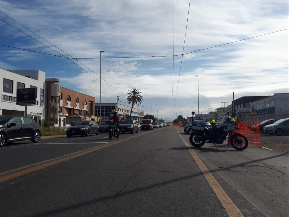 Cagliari, incidente in viale Marconi tra un’auto e uno scooter: minorenne all’ospedale
