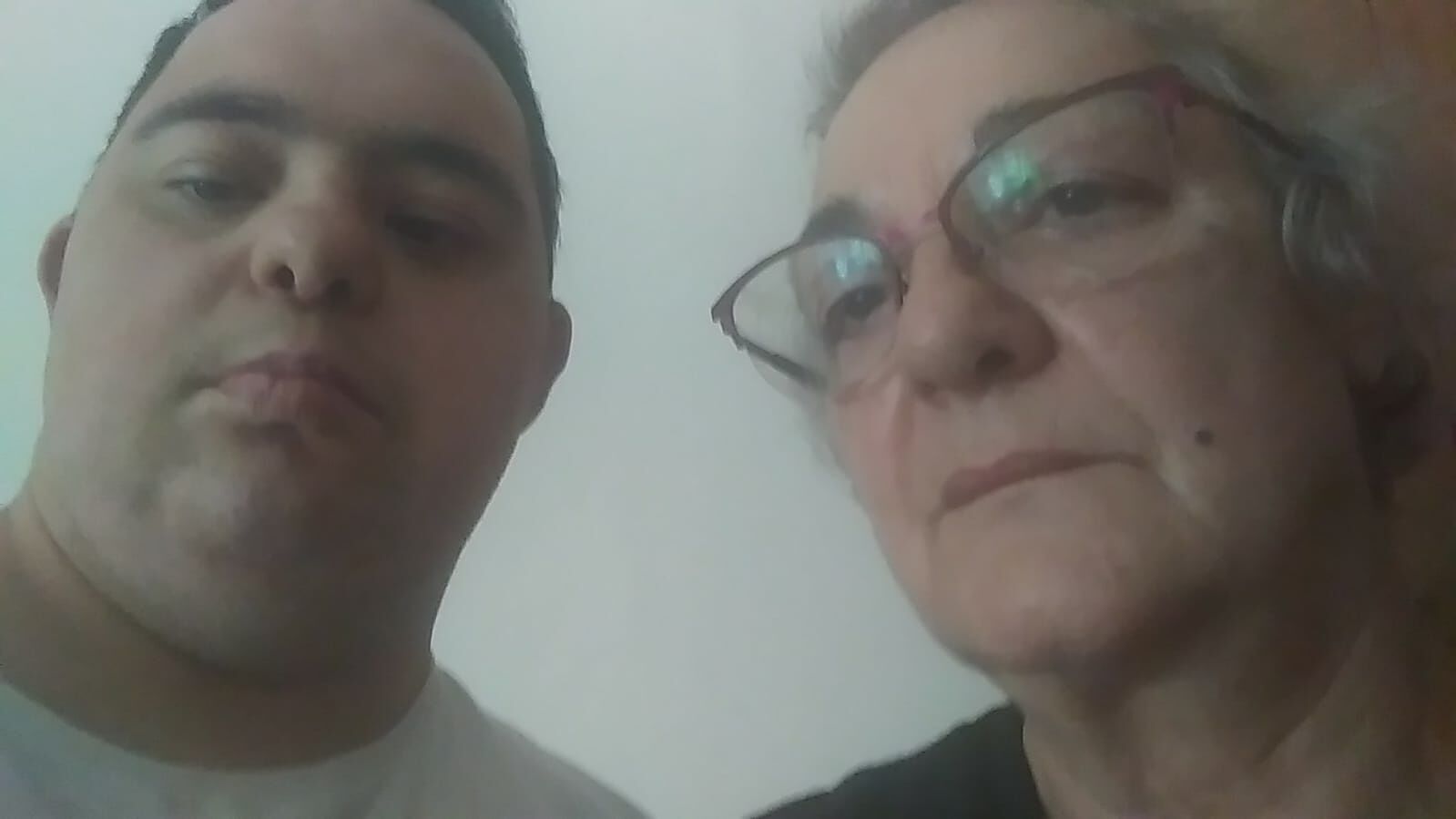 “Mio figlio con sindrome di Down, diabetico e cardiopatico: per vaccinarlo nessuno mi risponde”
