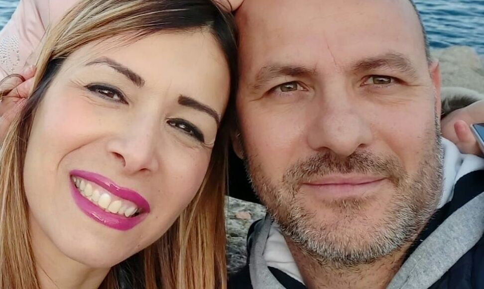 “Il furgone di mio marito rubato a Cagliari e bruciato, aiutateci a comprarne uno nuovo”