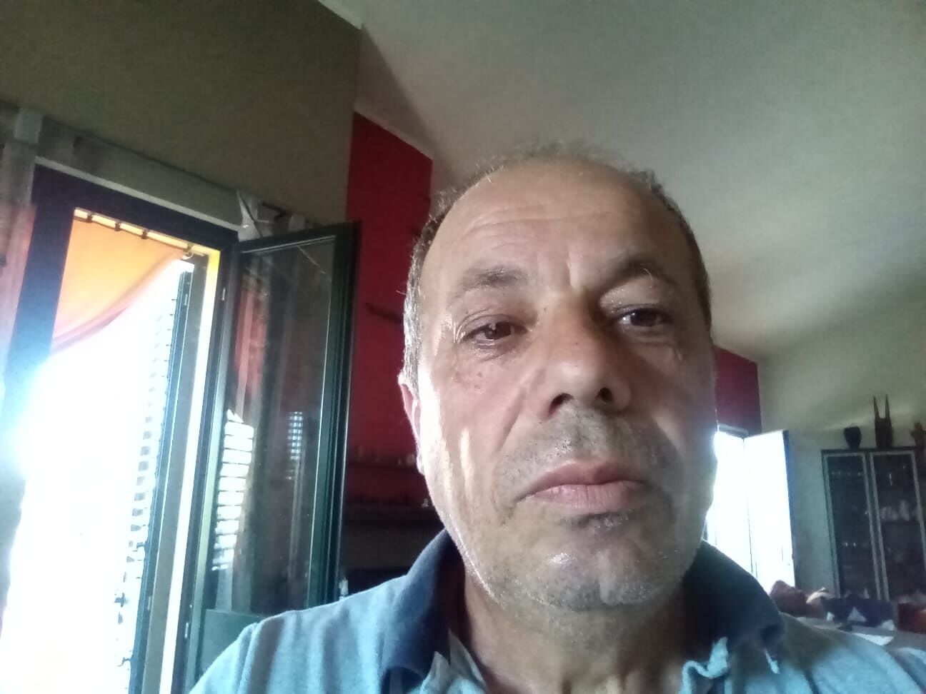 La rabbia dell’ex chef: “Niente posto per il mio furgone nel piazzale davanti alle dune di Costa Rei”