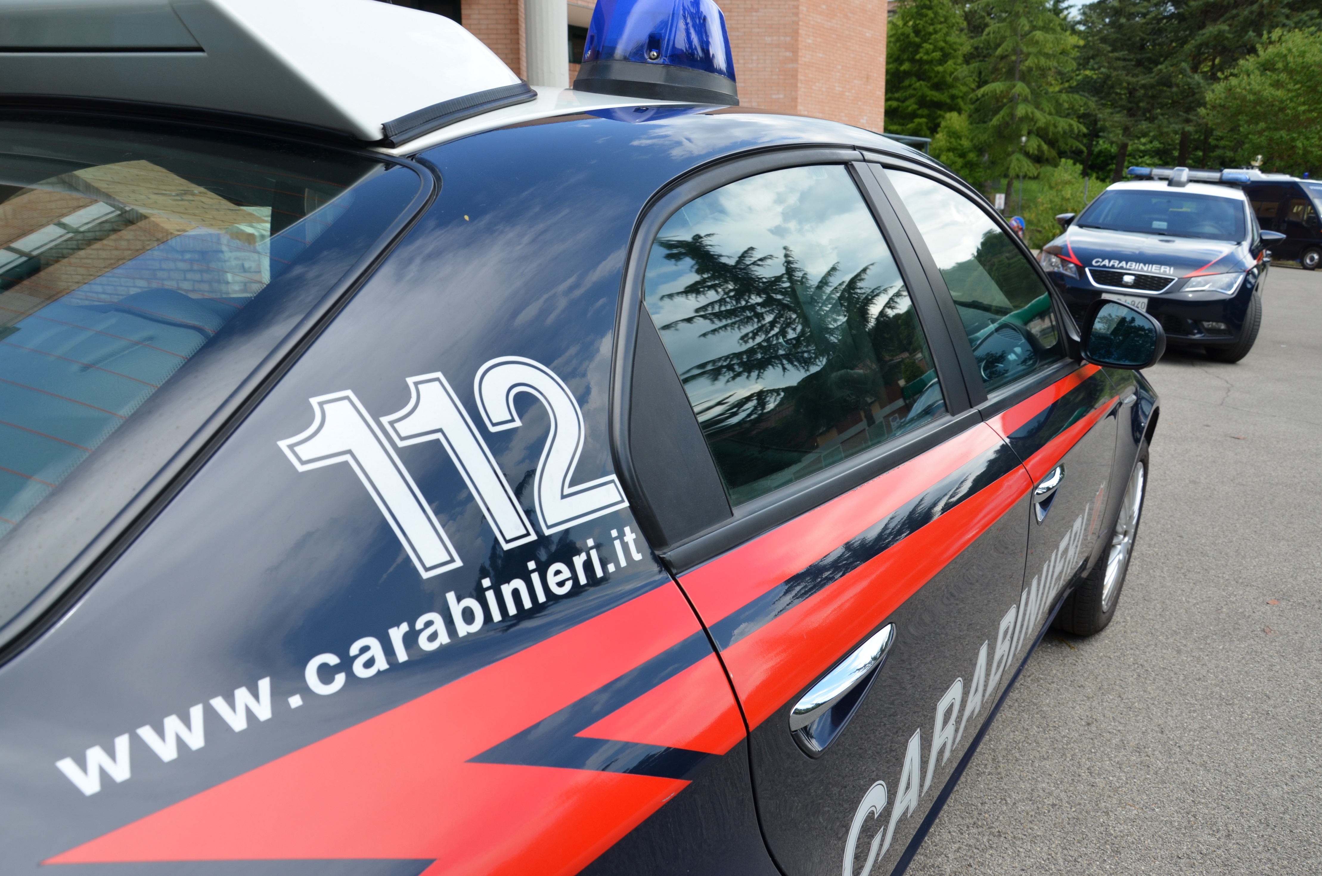 Si aggira per le strade di Iglesias, ma è ai domiciliari: arrestata una 35enne