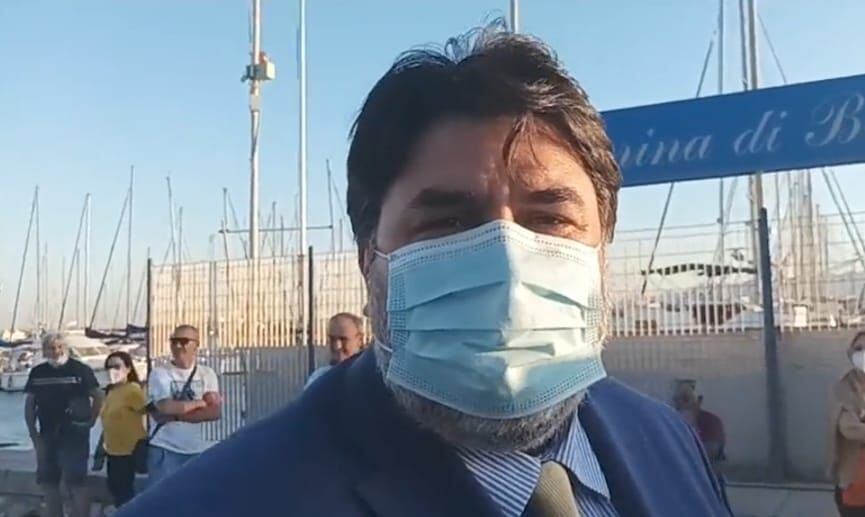 Solinas: “Sì ai tamponi negli aeroporti della Sardegna, il via nel fine settimana”