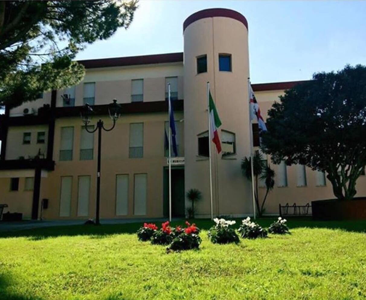 Capoterra, maxi sforbiciata alla Tari: “Giù del 90% per le attività commerciali colpite dalla pandemia”