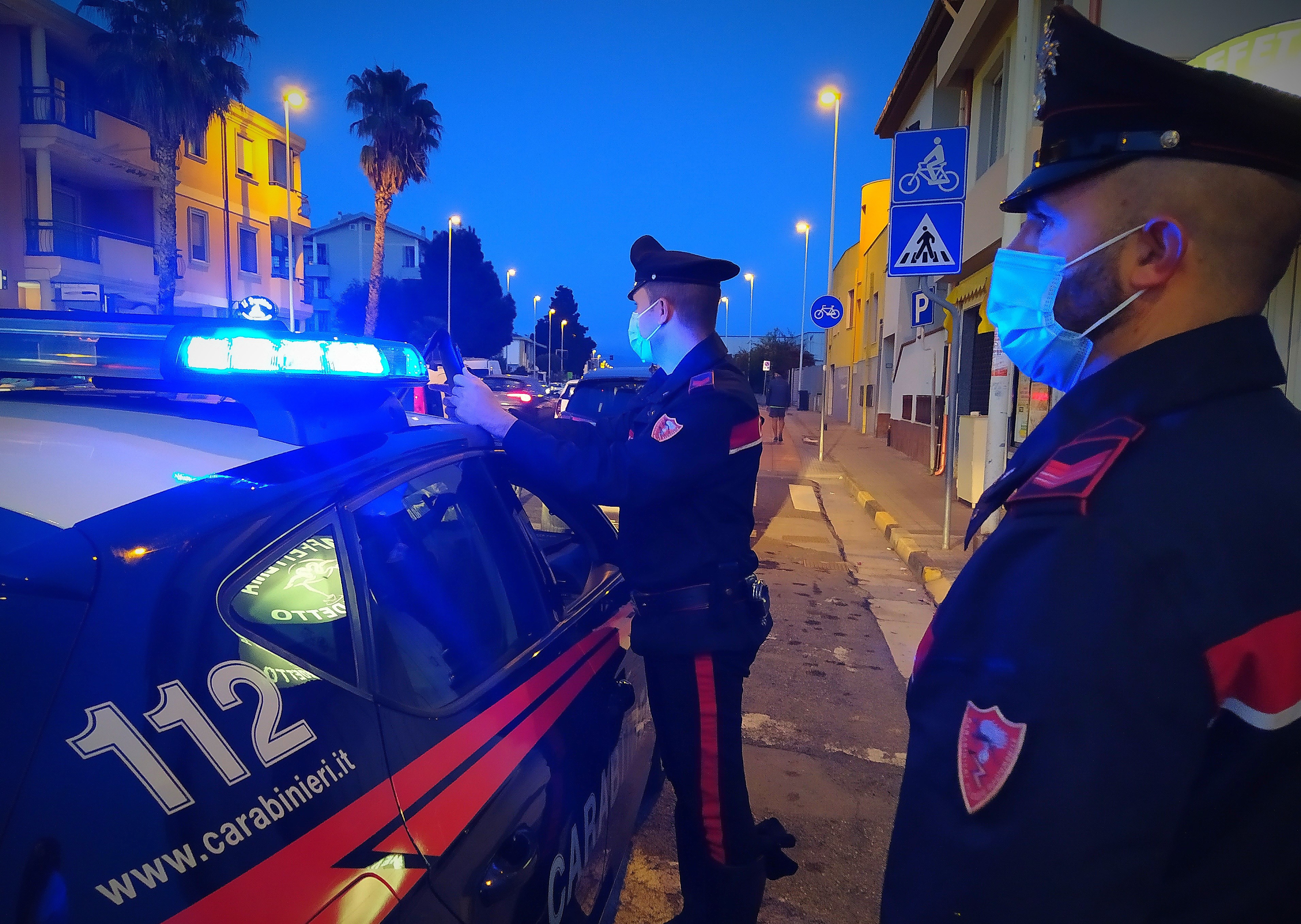 Elettricista accoltellato all’uscita del Diverland, l’aggressore è un 20enne di Quartu