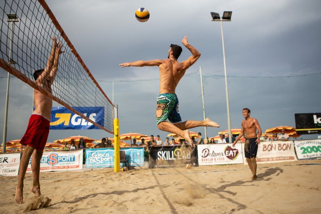 Vela, padel e il mondiale under 21 di volley: Cagliari riparte grazie agli eventi sportivi