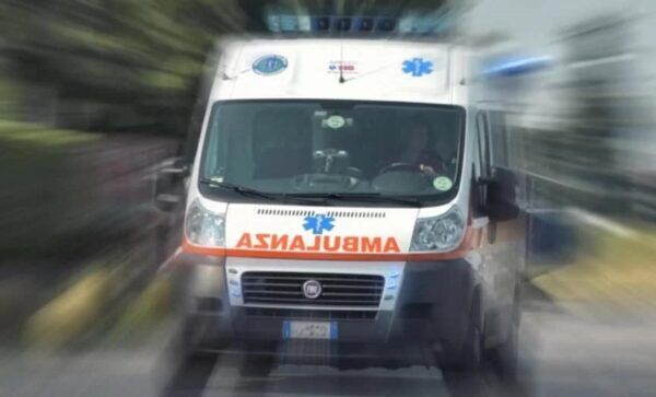Sardegna, reparto smantellato: “Pazienti trasferiti come pacchi all’improvviso a 100 km di distanza”