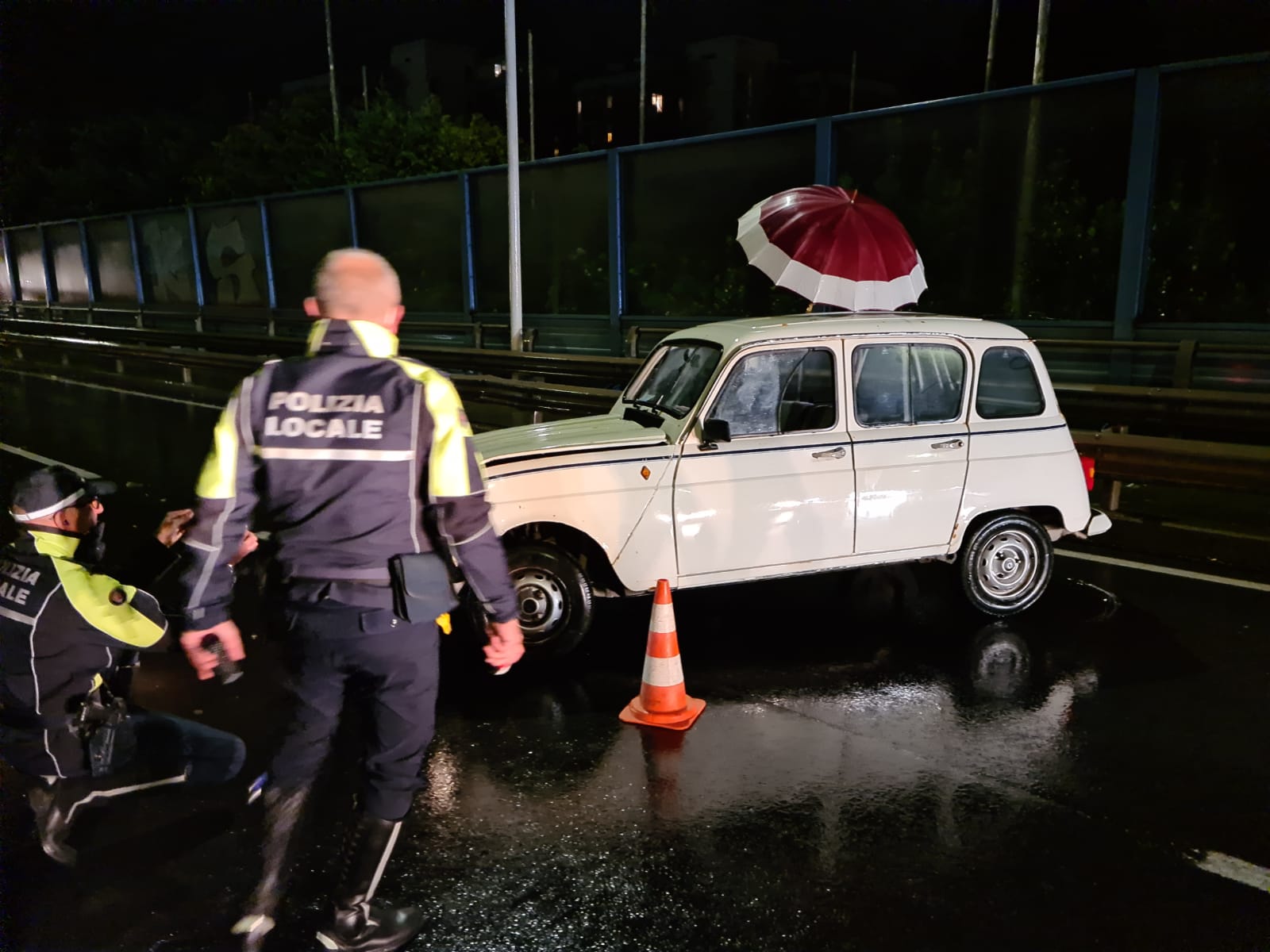 Cagliari, incidente sull’asse mediano: tre auto coinvolte e traffico in tilt