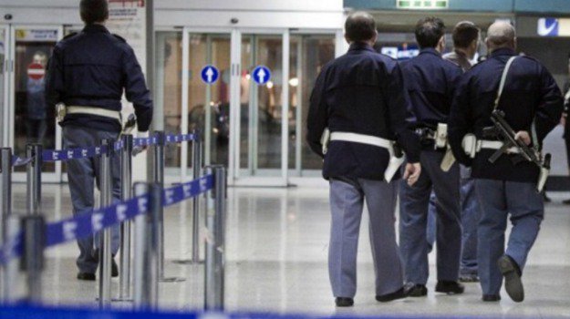 L’sos dei poliziotti: “In pochi al porto di Cagliari e all’aeroporto, sicurezza a rischio”