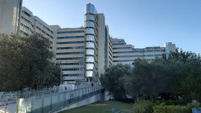 Cagliari, terze dosi per over 40 e prima per gli over 12: open day vaccinale al Brotzu